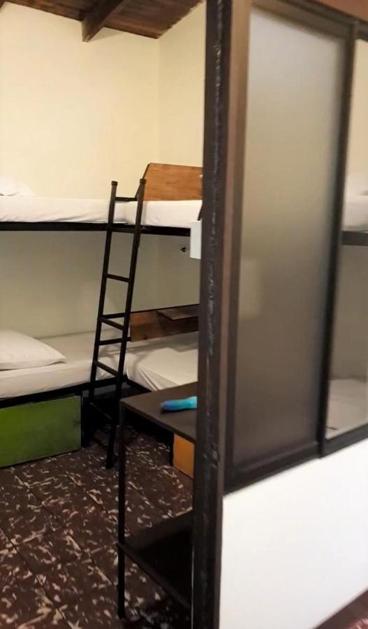 Hostel Dodero Ліберія Екстер'єр фото
